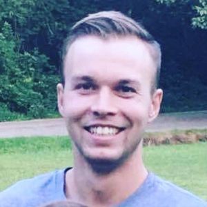 Meet your Posher, Derek